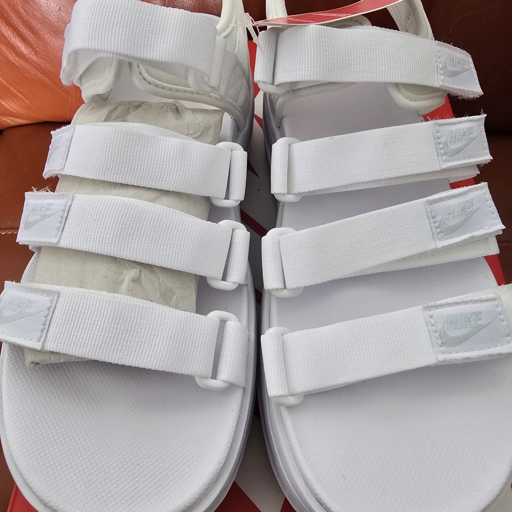Nike White Strap Sandals